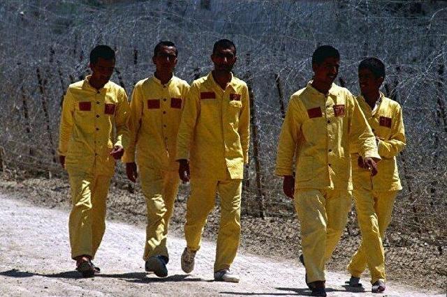 نامه‌ای از اردوگاه اسارت به امام خمینی (ره)+ سند