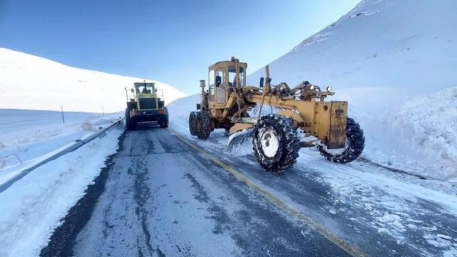 بارش برف پاییزی در آوج