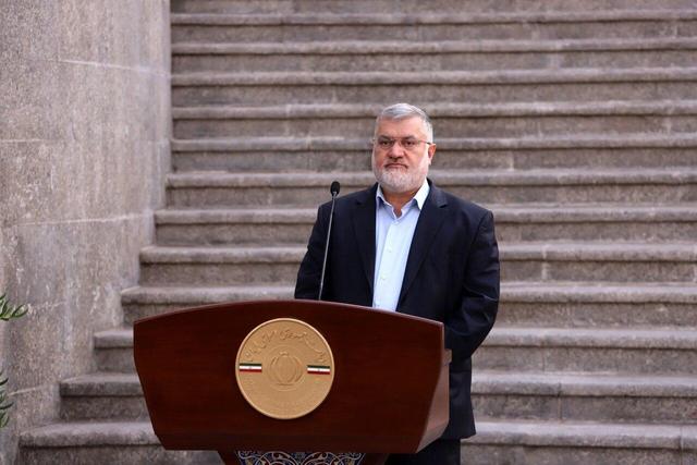 معتمدیان: شاخص آلودگی هوا به صورت لحظه‌ای اعلام نمی‌شود