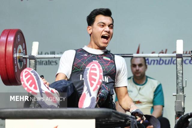 هت تریک طلا برای ورزش ایران/ رشیدی در پاراوزنه برداری قهرمان شد