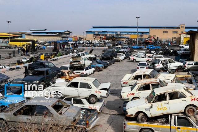 روزانه ۸۸۶ دستگاه وسیله نقلیه اسقاط می شود