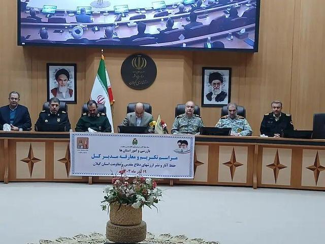 اتحاد ملت در برابر دشمنان باید به نسل آینده انتقال یابد