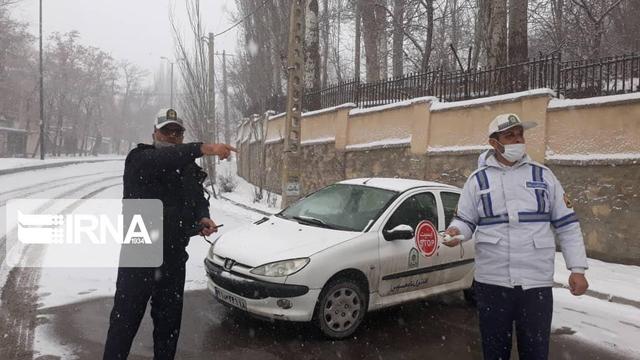 جاده گنجنامه - تویسرکان مسدود شد