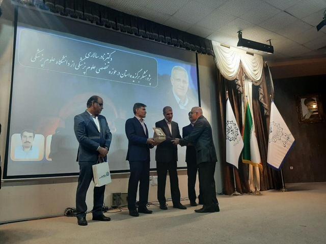 ۷۶ پژوهشگر برگزیده جشنوارههای علمی استان کرمانشاه تجلیل شدند
