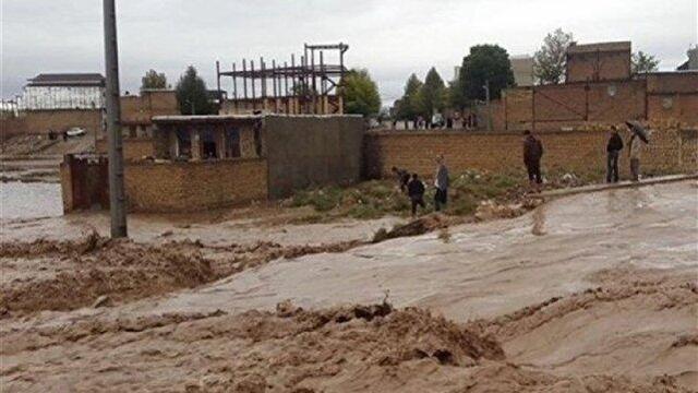 راه ارتباطی ۲هزار نفر در پلدختر بسته شد