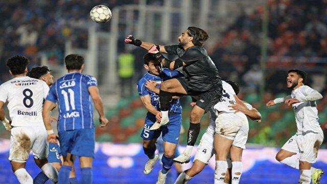 توقف استقلال مقابل ملوان/ آبی پوشان از صدر جدول دور شدند + فیلم