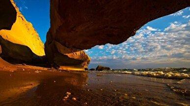 ایجاد کمپ و شب‌مانی در سواحل پارسیان ممنوع شد