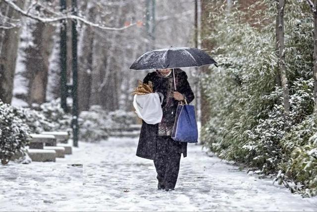 تهران در انتظار برف/ افزایش آلودگی هوا در مناطق پرتردد شهری