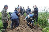 ضرورت لایروبی آبراههها و کانالهای انتقال آب کشاورزی