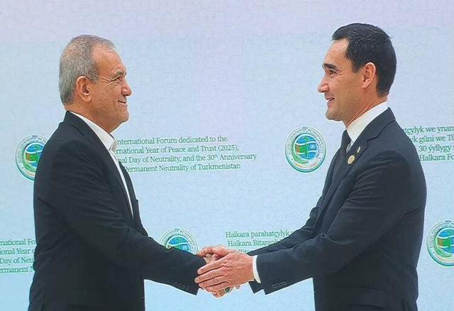 اعتماد مشترک تضمین‌کننده صلح و ثبات میان ملت‌ها خواهد بود