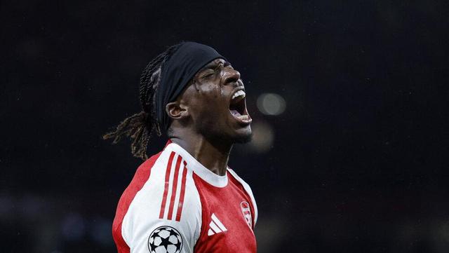 مادوئکه متخصص اروپایی آرسنال