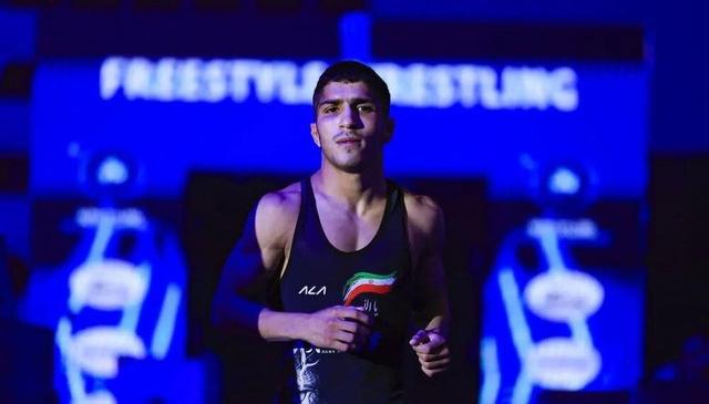 محرومیت ۶ ماهه در انتظار ملی‌پوش کشتی به علت ترک سالن