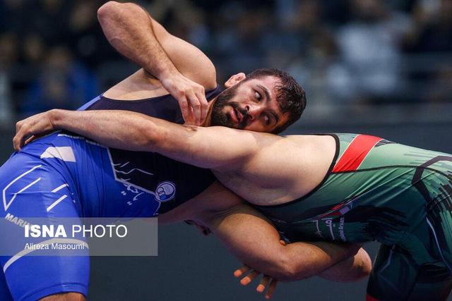 خدا رحم کرد امروز اتفاقی نیفتاد/ حسن یزدانی نشان داد هنوز در کشتی ایران حضور دارد