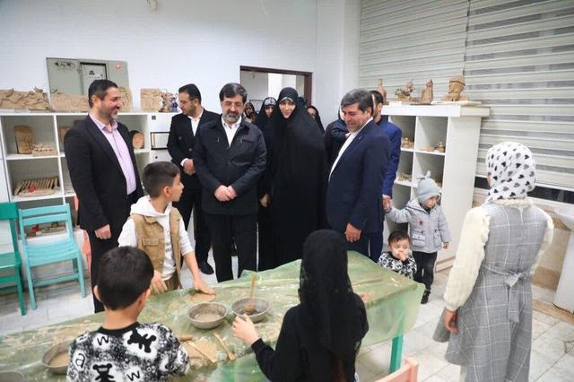 استاندار قم: «شاددُخت» الگوی موفق هم‌افزایی برای تقویت ارتباط نسل‌هاست