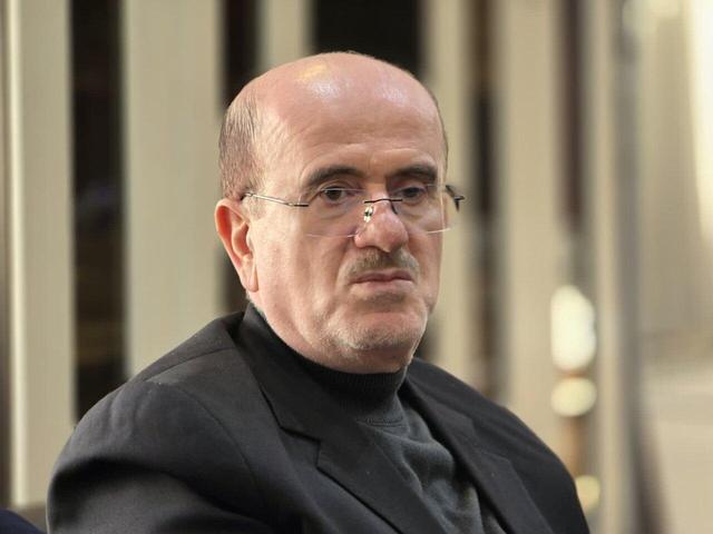 لاهوتی اعلام کرد:سازمان چای به قوت خود باقی می ماند اما تصدی ها را به بخش خصوصی واگذار خواهد کرد