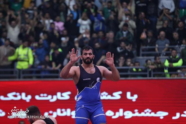 ویدیو| استقلال با درخشش قهرمان المپیک فینالیست شد