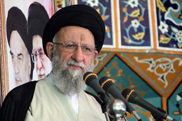 نورمفیدی: رزمایش اخیر پیام روشنی برای غرب بود