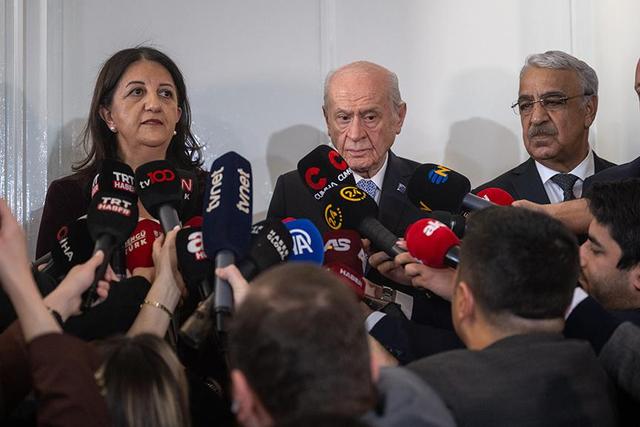 دولت باغچه لی: پای تمام سخنان خانم بولدان را امضا می کنم + فیلم