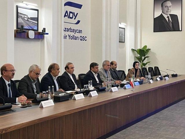 استاندار اردبیل بر احداث بارانداز ریلی در مرز با جمهوری آذربایجان تاکید کرد