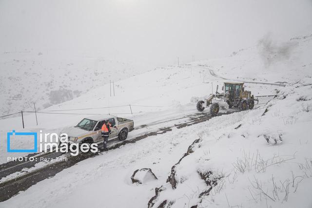 راه ارتباطی ۳۸۰ روستای برفگیر لرستان بازگشایی شد