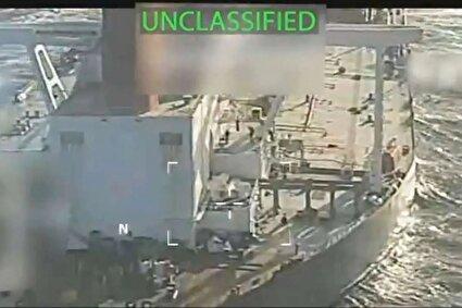 ببینید/ لحظه تصرف نفتکش ونزوئلا توسط سربازان آمریکایی