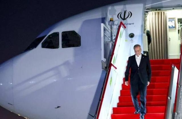 پزشکیان وارد تهران شد