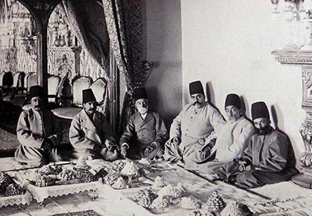 مراودات پولی دربار قاجار با تکیه بر اسناد تازه به دست آمده