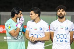 مدافع استقلال بازی با خیبر را از دست داد