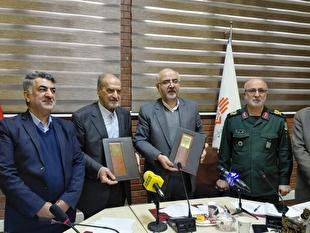 امضای تفاهم‌نامه علمی - پژوهشی با هدف مستندسازی نقش و عملکرد دستگاه قضایی در دوران دفاع مقدس/ جمع‌آوری وصایا و داستان‌های شهدای قوه قضاییه در ۴ جلد