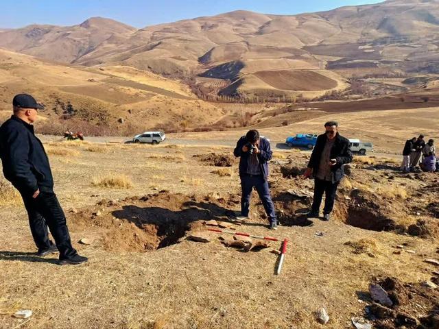 ساماندهی گورستانی که با باران پیدا شد + جزئیات