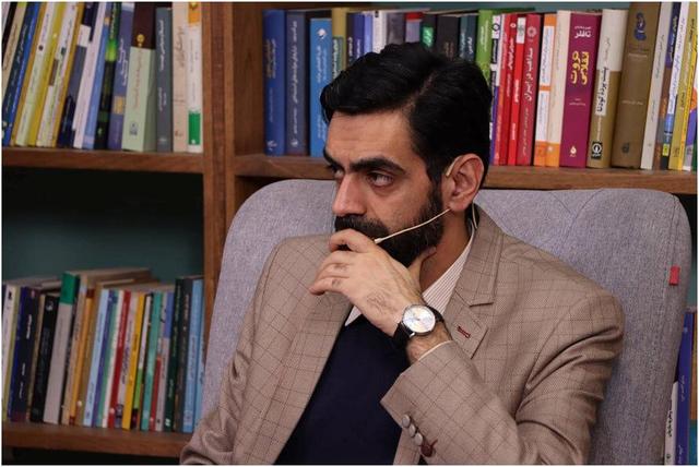 ۴ مانع اثرگذاری در نظم جدید جهانی | آگاهی از تحولات و پشتیبانی مردم، ۲ مزیت تاریخی ایران