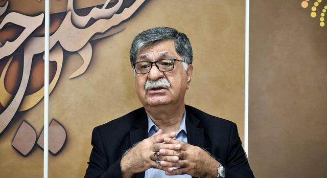 با دو قطبی سازی خودی و غیرخودی توسعه ممکن نیست / فقر نظری در مدیریت رسانه رسمی / ضرورت غلبه بر نگرش دوقطبی در فضای رسانه رسمی