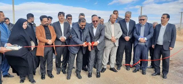 گمرک بروجرد به مدار بهرهبرداری وارد شد / تقویت زیرساخت صادرات در غرب کشور