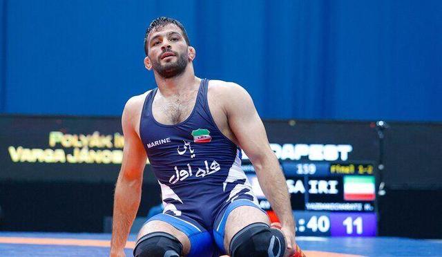 استقلال با درخشش حسن یزدانی هم قهرمان نشد