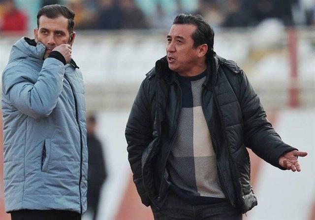 محرومیت در انتظار خداداد عزیزی