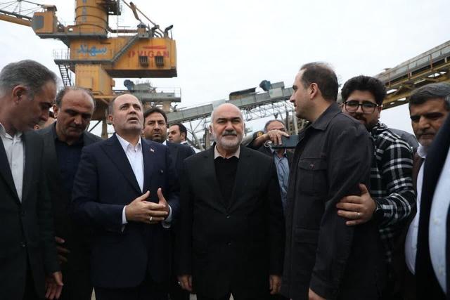 وزیر جهاد کشاورزی: روند ترخیص کالاهای اساسی در بندر امام بهبود پیداکرده است