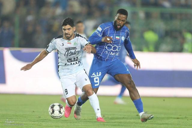 مهاجم خارجی به هواداران استقلال پیام داد/ این یک رویا بود و حالا آمادهام زندگیام را برای ارتش آبی فدا کنم +عکس