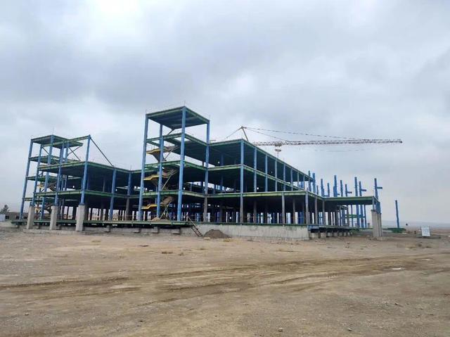 خیر ناشناس یک میلیارد ریال به ساخت بیمارستان بقیهالله کاشان کمک کرد