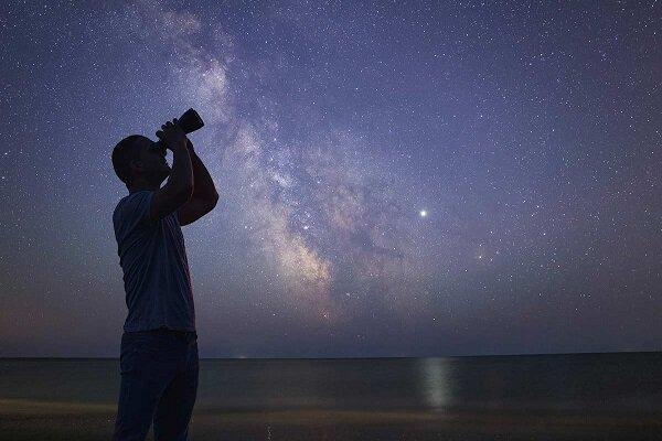 میراث: گردشگران ورامینی امشب بارش شهابی جوزایی را رصد می‌کنند