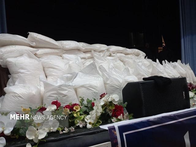 کشف بیش از ۲۲ کیلوگرم شیشه و دستگیری ۵ قاچاقچی در رباطکریم