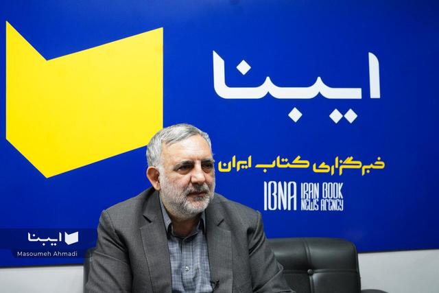 کامران فانی به دانستن، شأن و قاعده می‌بخشید