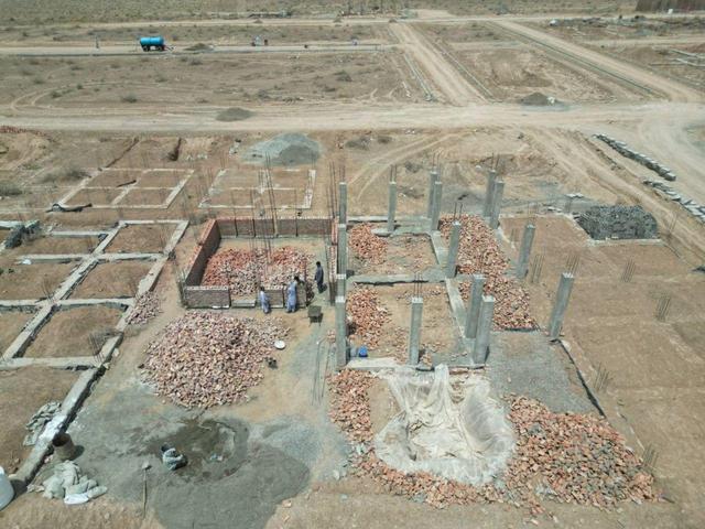 تحویل ۱۷۲۵ قطعه زمین؛ کلید آینده سازی در سیستان و بلوچستان