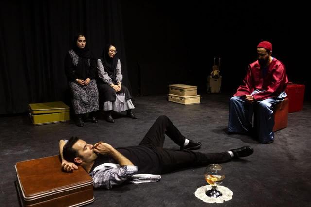 داور جشنواره: تئاتر کُردی سقز به میراث فرهنگی هنرمندان کُرد تبدیل شده است