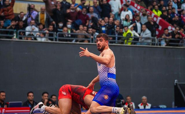 اطاعتی: داوران در فینال لیگ کشتی آزاد قضاوت بی‌نقصی داشتند/یزدانی الگویی مناسب برای جوانان