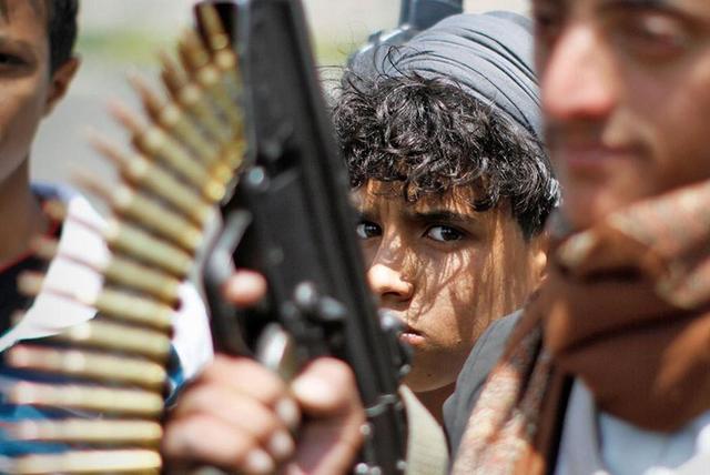 معاملات پنهان و مخاصمات آشکار بر سر خاک یمن