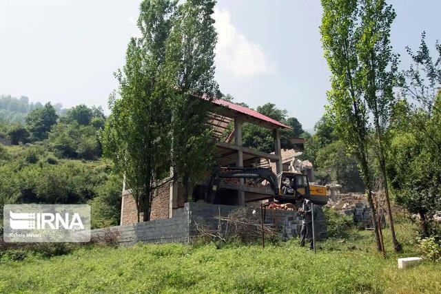 ۱۵۰۰ مترمربع از اراضی ملی در شهرستان نور رفع تصرف شد