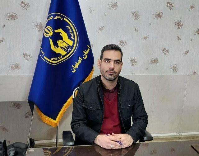 حمایت تحصیلی از یکهزار و ۲۲۸ دانش‌آموز و ۱۱۸ دانشجو در کاشان توسط کمیته امداد