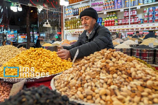 اصناف جشنواره فروش ویژه شب یلدا برگزار می شود