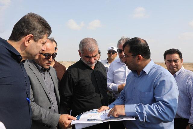 پیگیری صدور مجوز واردات ۳۰ واگن مترو برای خط ۲ شیراز پس از مذاکره با وزیر صمت