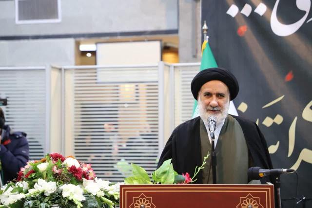 امام جمعه شهرکرد: دانشگاهها مسوول تربیت مدیران و آیندهسازان کشور هستند